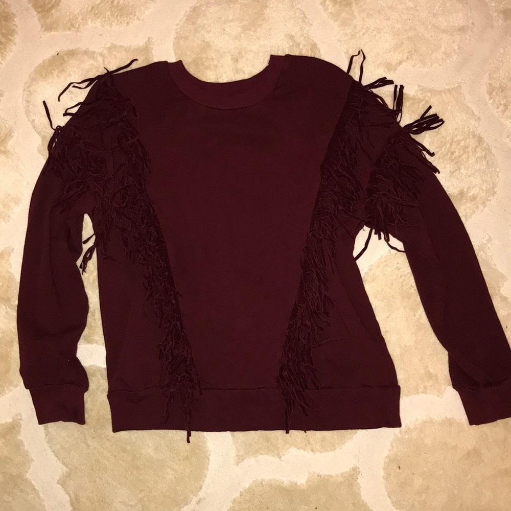 maroon sweater